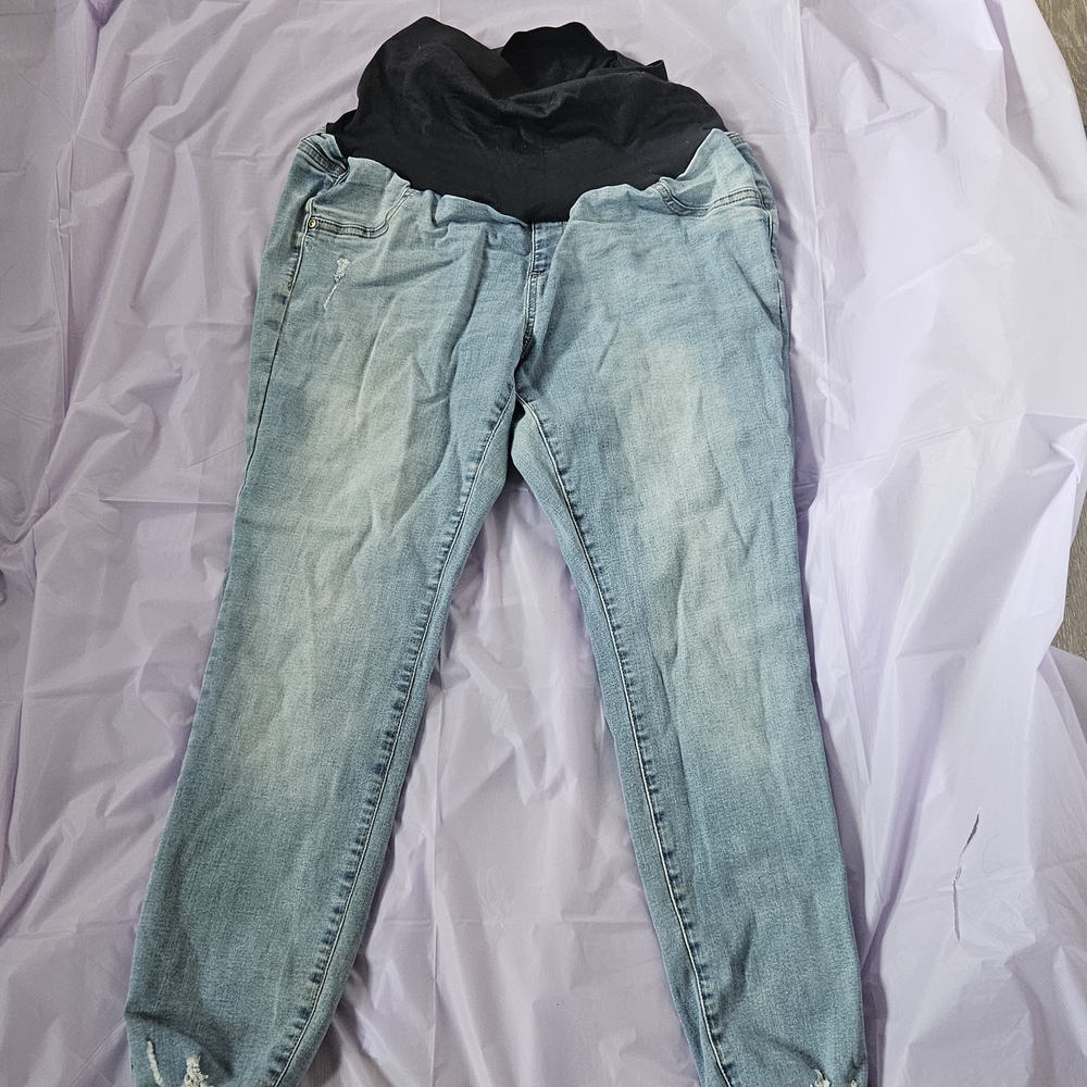 Plus Size Maternity Bundle Of 3! - Picture 5 of 10